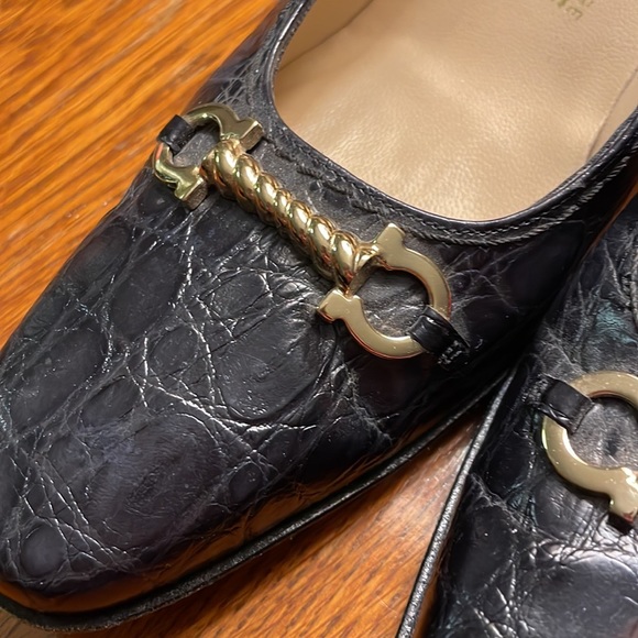 Salvatore Ferragamo Brown Alligator with Gold Accent Heel - Picture 4 of 10